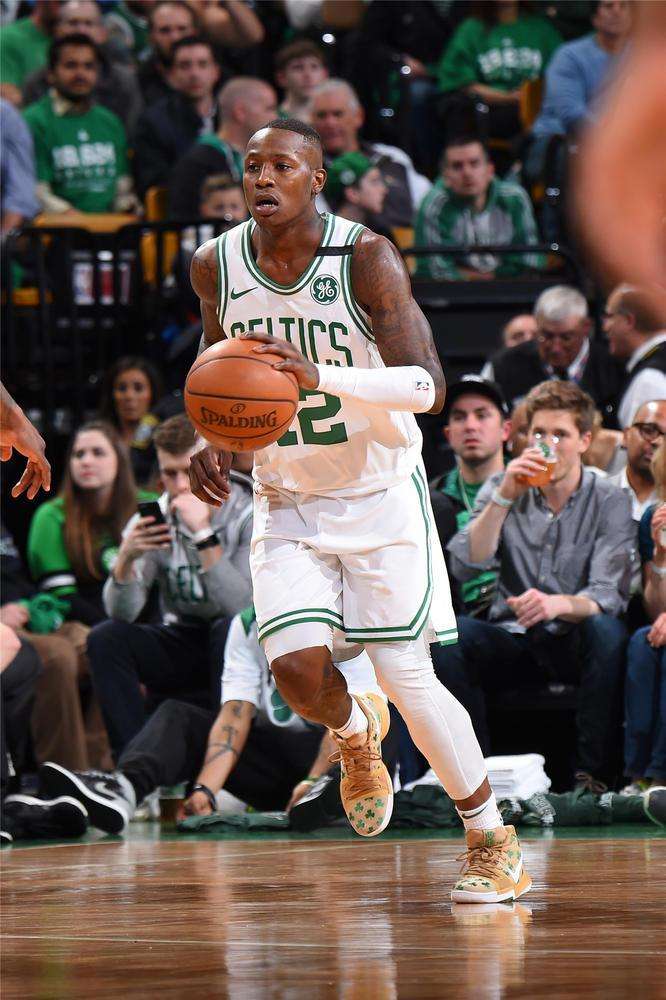 都是塞尔斯 都是塞尔斯