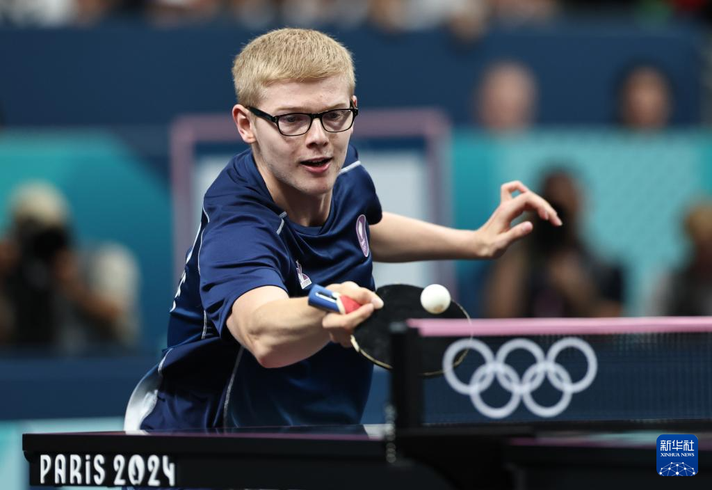 更是球队整 更是球队整