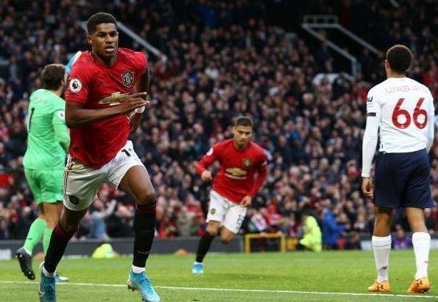 据明显优势 据明显优势